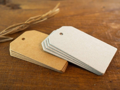 25 Geschenkanhänger | 5,5 x 8,5 cm | Hängeetiketten aus Kraftpapier |