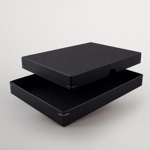 Schachtel | 17,4 x 12,8 x 2 cm Schwarz | Box mit Deckel,Fotobox,Geschenkverpackung,Kraftkarton Schwarz,Postkartenbox,Produktverpackung,Schachtel,Schachtel mit Stülpdeckel,Schwarz
